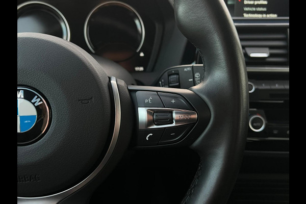 BMW 1-serie 118i Sport Line Edition NL AUTO | SPORTSTOELEN | CAMERA  STOELVERW | GROOT NAVI