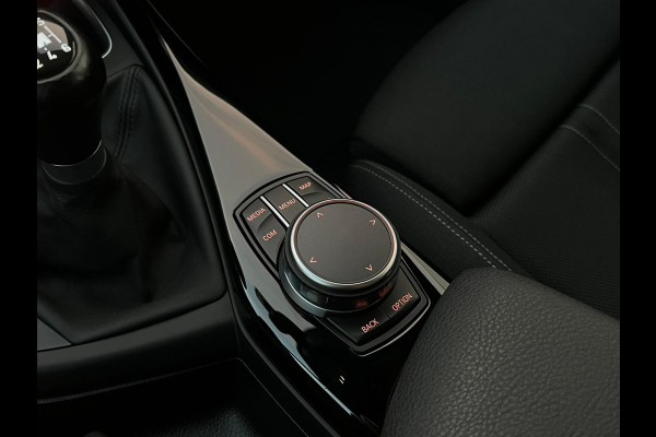 BMW 1-serie 118i Sport Line Edition NL AUTO | SPORTSTOELEN | CAMERA  STOELVERW | GROOT NAVI