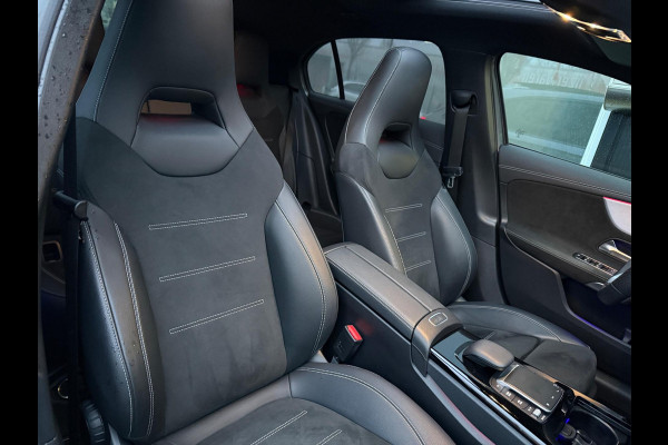 Mercedes-Benz A-Klasse 250 e AMG Line | Pano | Sfeer | Cruise