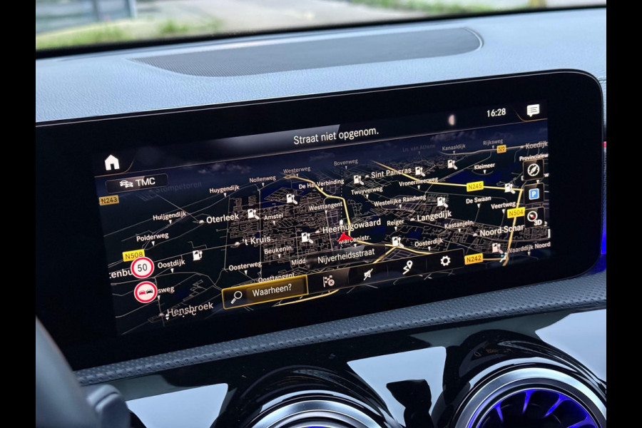 Mercedes-Benz A-Klasse 250 e AMG Line | Pano | Sfeer | Cruise