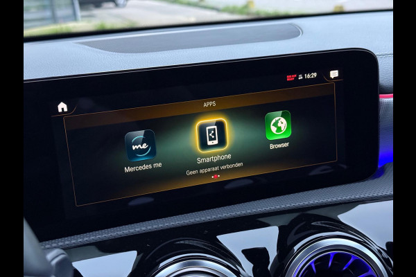 Mercedes-Benz A-Klasse 250 e AMG Line | Pano | Sfeer | Cruise