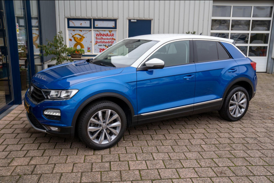 Volkswagen T-Roc 1.0 TSI Style |Prijs rijklaar incl 12 mnd garantie|Navi Winterpakket Clima Lane-front assist
