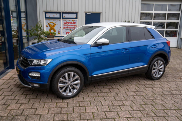 Volkswagen T-Roc 1.0 TSI Style |Prijs rijklaar incl 12 mnd garantie|Navi Winterpakket Clima Lane-front assist