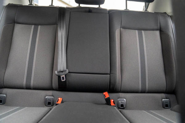 Volkswagen T-Roc 1.0 TSI Style |Prijs rijklaar incl 12 mnd garantie|Navi Winterpakket Clima Lane-front assist