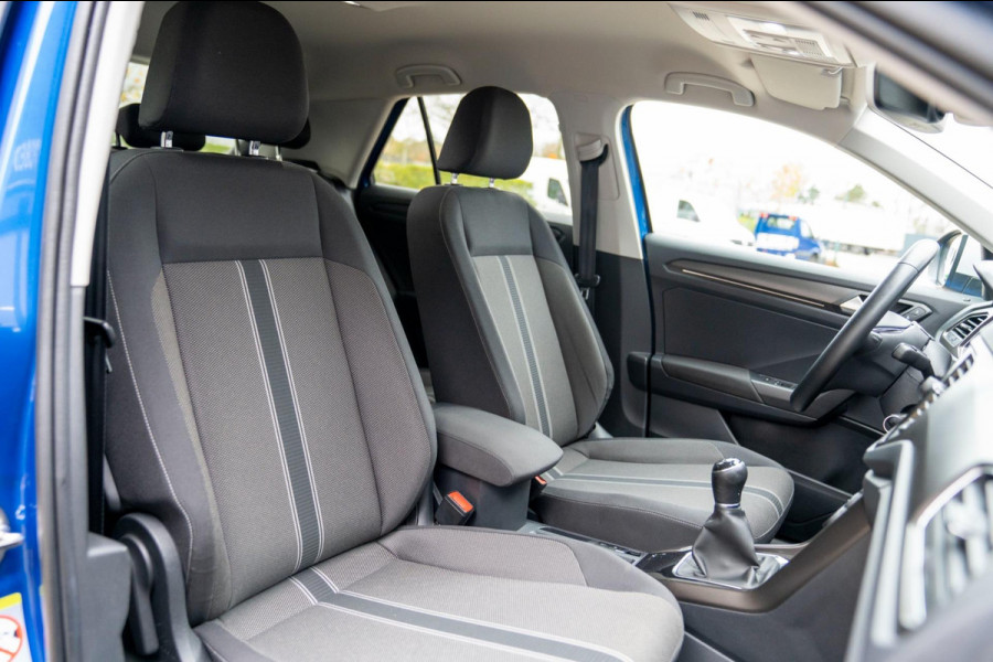 Volkswagen T-Roc 1.0 TSI Style |Prijs rijklaar incl 12 mnd garantie|Navi Winterpakket Clima Lane-front assist