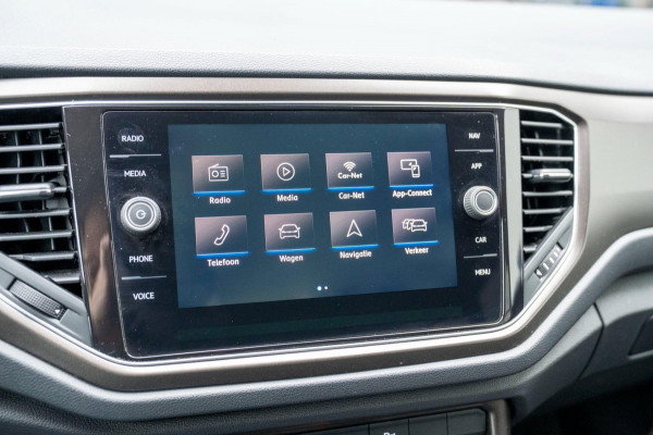 Volkswagen T-Roc 1.0 TSI Style |Prijs rijklaar incl 12 mnd garantie|Navi Winterpakket Clima Lane-front assist