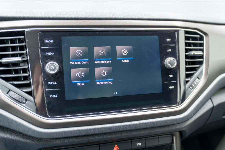 Volkswagen T-Roc 1.0 TSI Style |Prijs rijklaar incl 12 mnd garantie|Navi Winterpakket Clima Lane-front assist