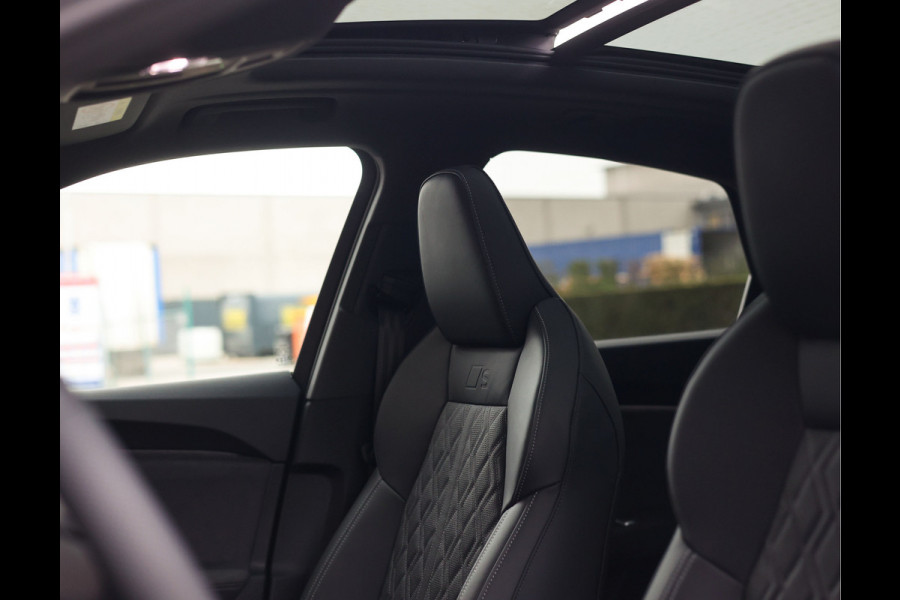 Audi Q5 Sportback e-hybrid quattro S edition Competition