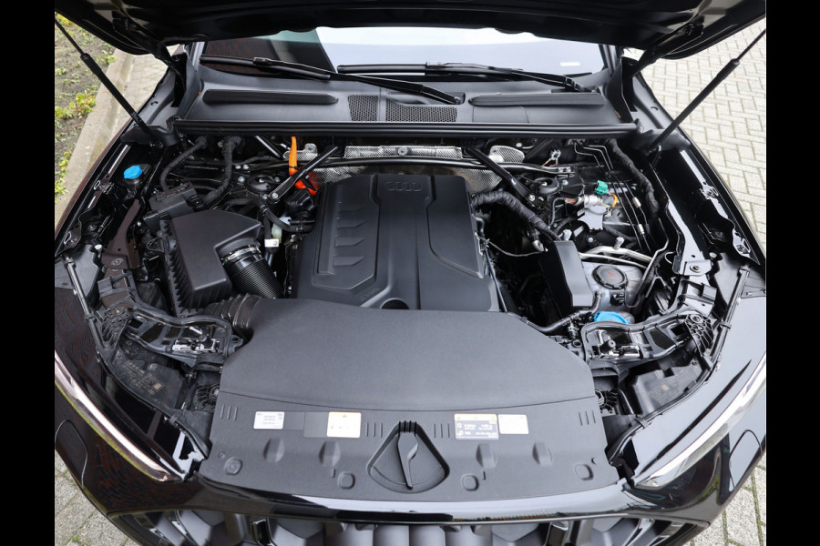 Audi Q5 Sportback e-hybrid quattro S edition Competition