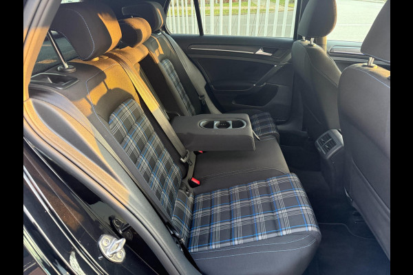 Volkswagen Golf 1.4 TSI PHEV GTE | Virtual | ACC | Camera