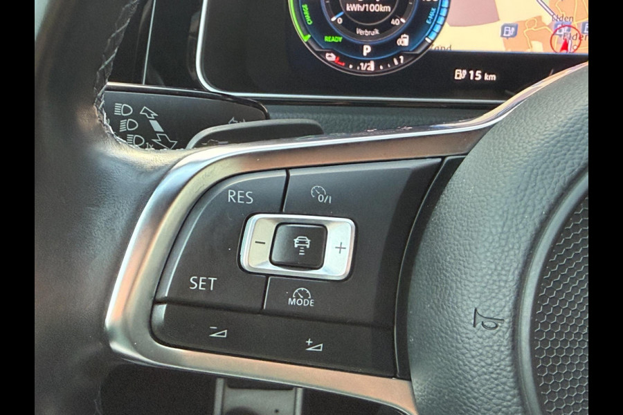 Volkswagen Golf 1.4 TSI PHEV GTE | Virtual | ACC | Camera