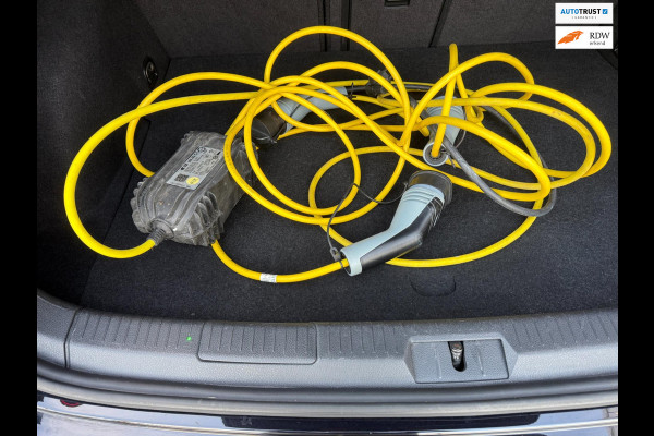 Volkswagen Golf 1.4 TSI PHEV GTE | Virtual | ACC | Camera