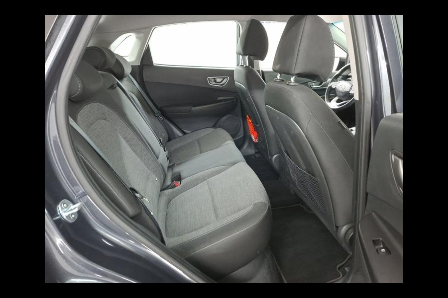 Hyundai Kona Aut. EV Comfort 64kWh | Navi | LMV |