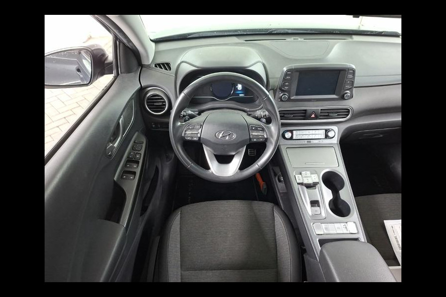 Hyundai Kona Aut. EV Comfort 64kWh | Navi | LMV |