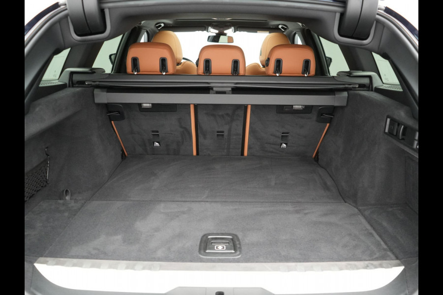 BMW 3 Serie Touring 320e Plug In Hybrid 204pk Dealer O.H. PHEV | Panodak | Widescreen Navi | Camera | Lederen Sportstoelen Verwarmd | Sfeerverlichting | Apple Carplay | Navigatie | Virtual | DAB | Tansanitblau II Metallic |