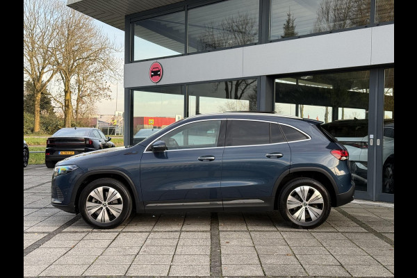 Mercedes-Benz EQA 250 Business Sol. Luxury 67 kWh | Panorama | Memory | Sfeer Verlichting | 360 Camera |
