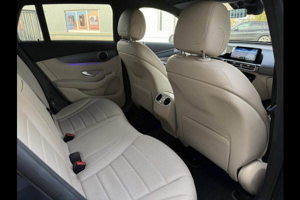 Mercedes-Benz EQC 400 4MATIC Business Sol. Luxury 80 kWh | Navi | Camera | Sfeer Verlichting |