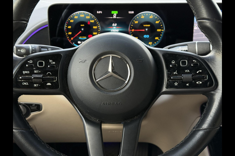 Mercedes-Benz EQC 400 4MATIC Business Sol. Luxury 80 kWh | Navi | Camera | Sfeer Verlichting |