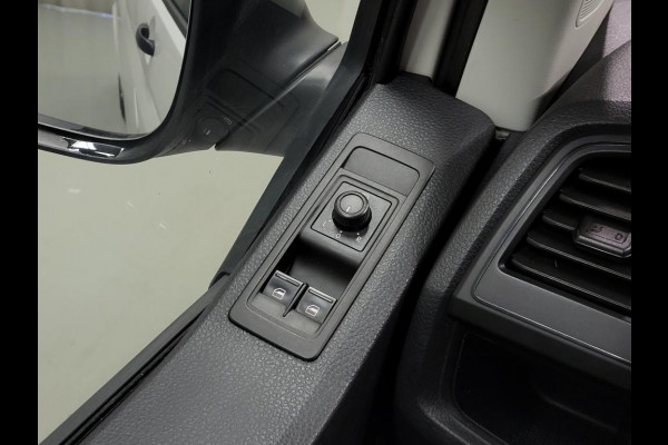 Volkswagen Transporter 2.0TDI 150pk L2/H1 Inrichting Euro 6!