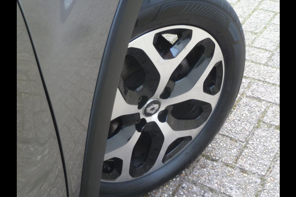 Renault Captur 1.2 TCe 120PK|Bose|Camera|Blindspot|Stoelverwarming|Climate-Control|Navi|Keyless-Entry/Go