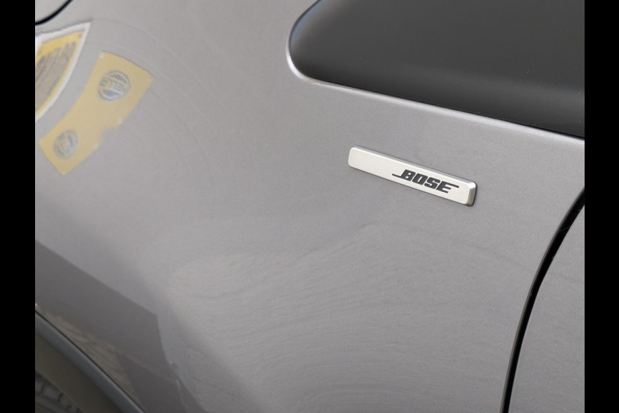 Renault Captur 1.2 TCe 120PK|Bose|Camera|Blindspot|Stoelverwarming|Climate-Control|Navi|Keyless-Entry/Go