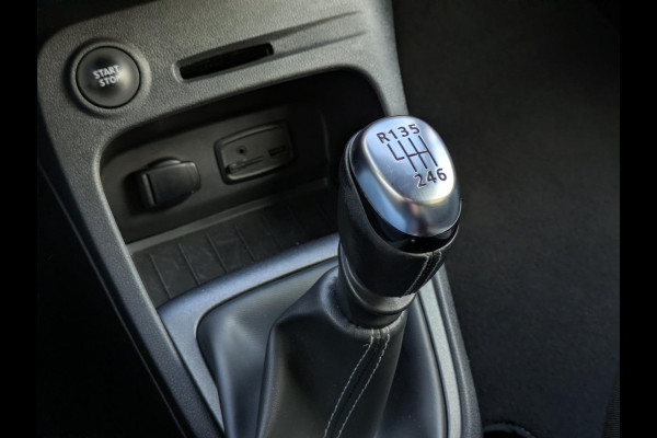 Renault Captur 1.2 TCe 120PK|Bose|Camera|Blindspot|Stoelverwarming|Climate-Control|Navi|Keyless-Entry/Go