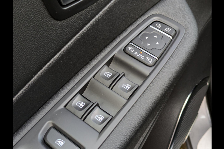 Renault Captur 1.2 TCe 120PK|Bose|Camera|Blindspot|Stoelverwarming|Climate-Control|Navi|Keyless-Entry/Go