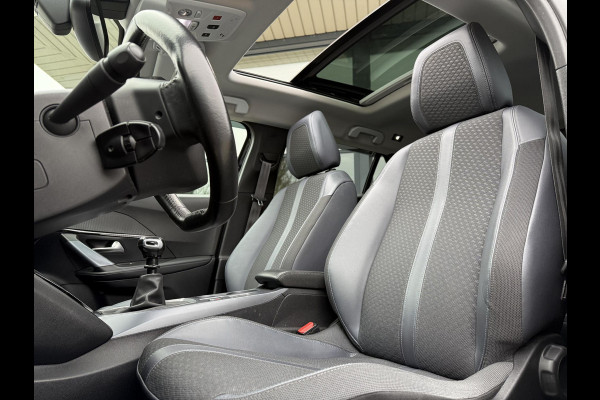 Peugeot 2008 1.5 BlueHDi Allure | Panorama | Navi | Camera |