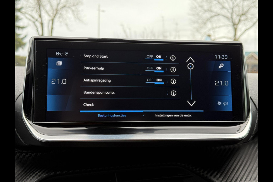 Peugeot 2008 1.5 BlueHDi Allure | Panorama | Navi | Camera |