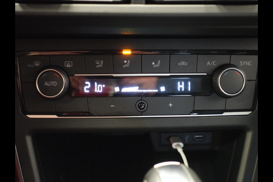 Volkswagen Polo 1.0 TSI Highline DSG-7 Aut. Executive 17" Velgen Navigatie Carplay Adaptive Cruise Control Airco Climatronic DAB+