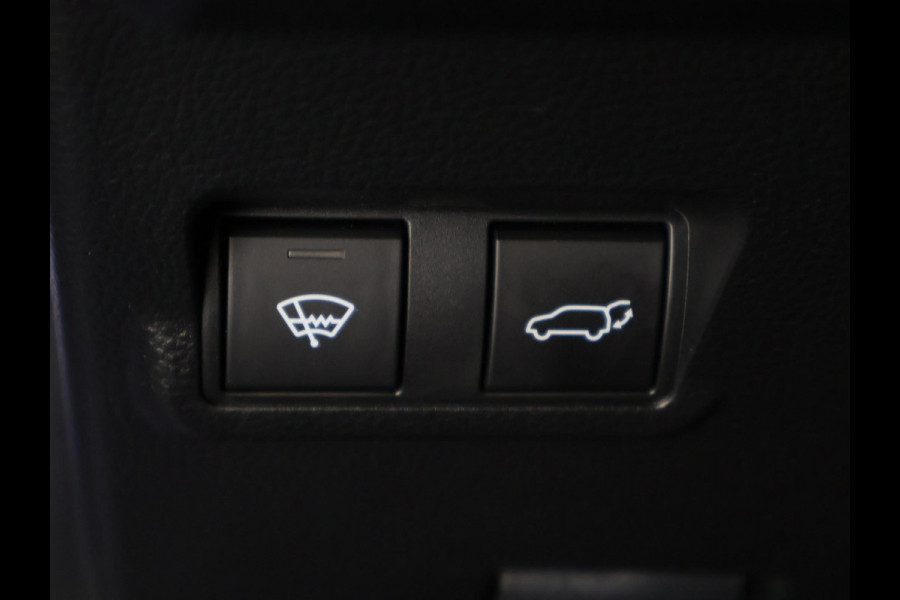 Toyota Corolla Cross Hybrid 140 Style | Stuur-/ & Stoelverwarming | Dodehoek detectie | Elektrische kofferbak | Parkeersensoren