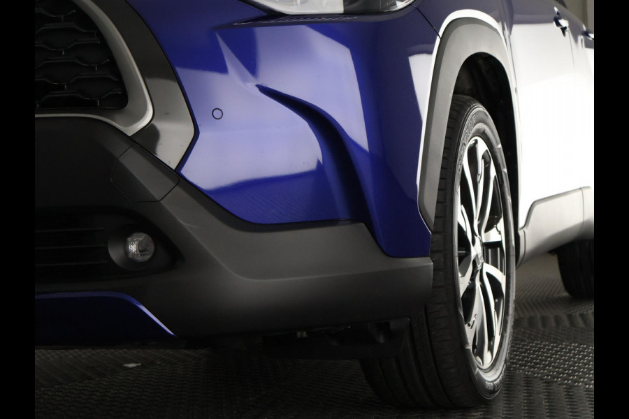 Toyota Corolla Cross Hybrid 140 Style | Stuur-/ & Stoelverwarming | Dodehoek detectie | Elektrische kofferbak | Parkeersensoren