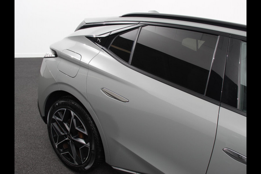 DS DS 4 1.2 PureTech Automaat Rivoli Cross | Panoramadak | Focal Audio | Full LED | Leder | 360 Camera | Adaptive Cruise | Head Up Display |