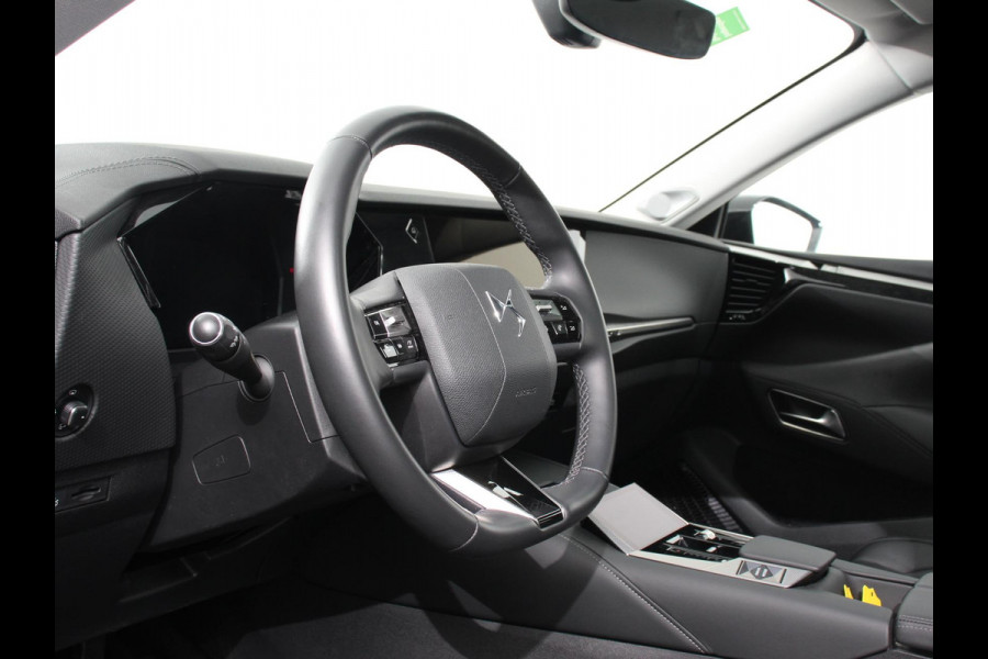 DS DS 4 1.2 PureTech Automaat Rivoli Cross | Panoramadak | Focal Audio | Full LED | Leder | 360 Camera | Adaptive Cruise | Head Up Display |