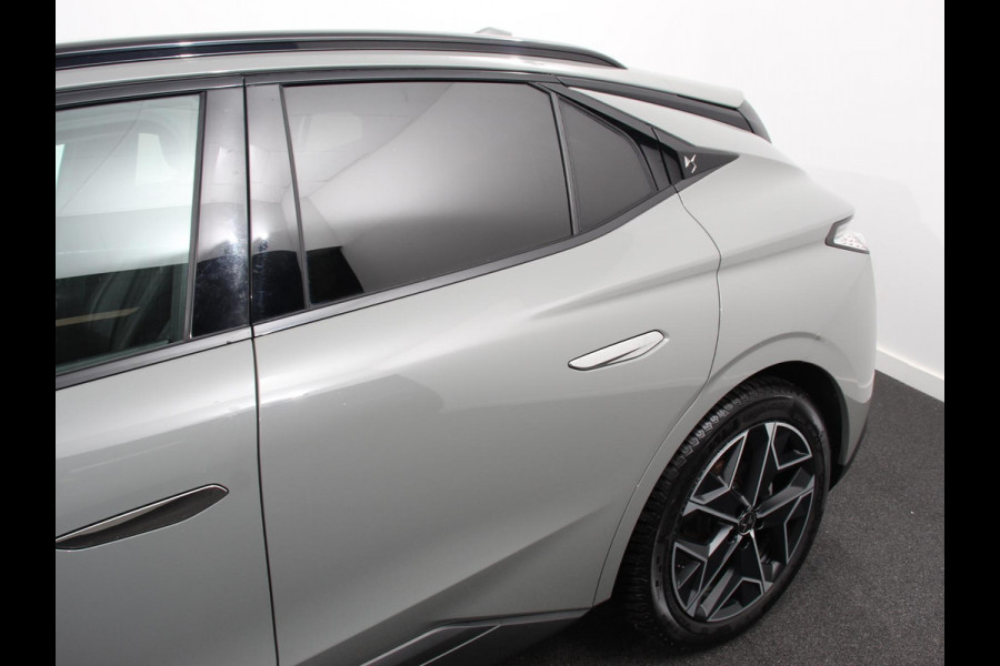 DS DS 4 1.2 PureTech Automaat Rivoli Cross | Panoramadak | Focal Audio | Full LED | Leder | 360 Camera | Adaptive Cruise | Head Up Display |