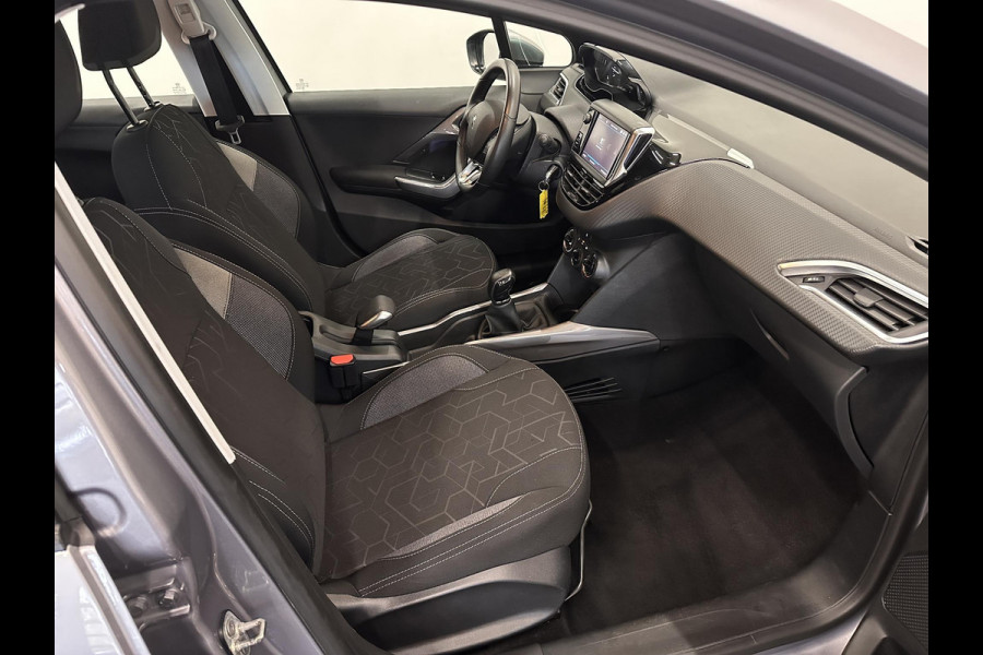 Peugeot 2008 1.2 PureTech Active 82pk Navigatie Apple Carplay/Android Auto Cruise Control Airco