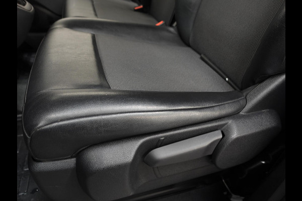 Opel Vivaro 1.5 CDTI L3H1 Edition Navigatie Cruise control Camera Airco Trekhaak 3Zits