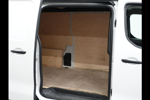 Opel Vivaro 1.5 CDTI L3H1 Edition Navigatie Cruise control Camera Airco Trekhaak 3Zits