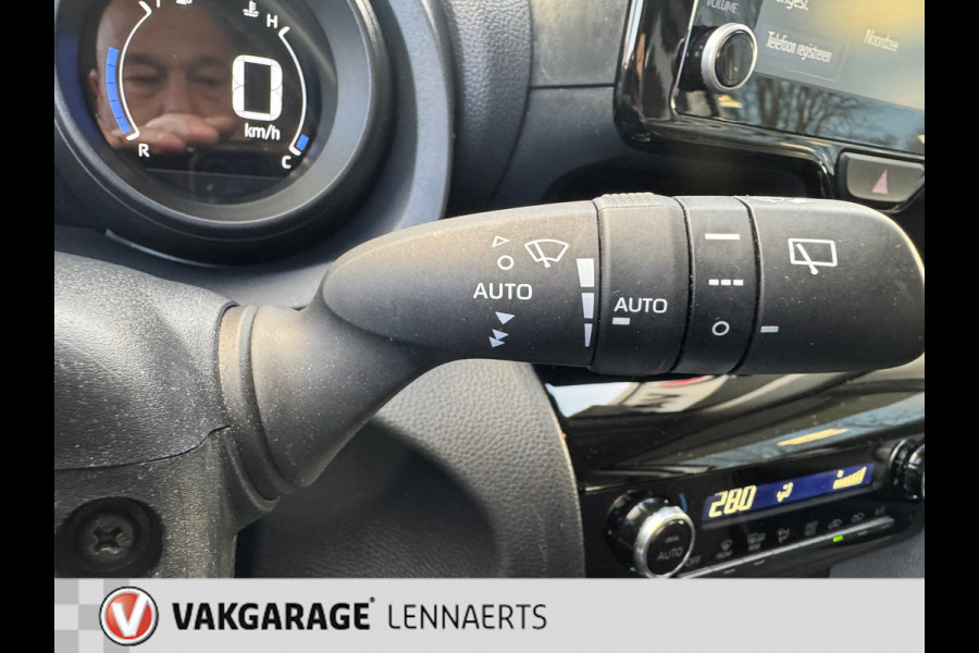 Toyota Yaris Cross 1.5 Hybrid Comfort, Rijklaarprijs / 12 mnd garantie