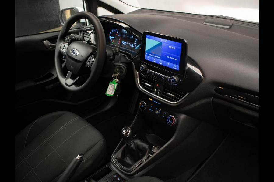 Ford Fiesta 1.1 Sport (APPLE CARPLAY,NAVI,CRUISE,LED,BLACK&WHITE EDITION,ELEKTRISCH PAKKET,SPORTSTOELEN,NETTE STAAT)
