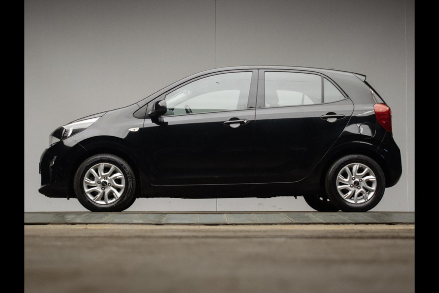 Kia Picanto 1.0 MPi DynamicPlusLine Sport (APPLE CARPLAY,NAVI,CAMERA,PDC,SPORTSTOELEN,LM VELGEN,NIEUWE APK,NETTESTAAT)