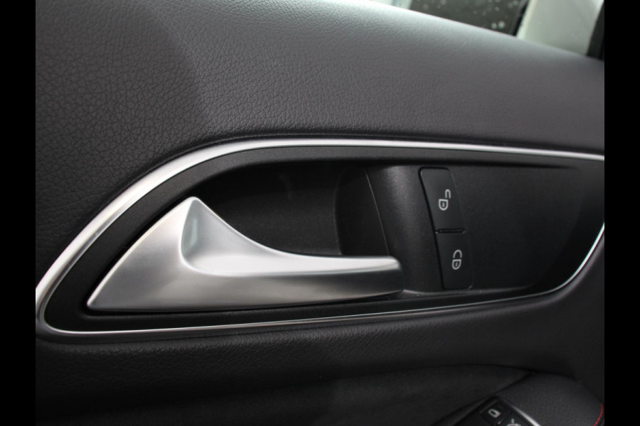 Mercedes-Benz GLA 200 Automaat Premium Plus | AMG Velgen | Climate control | Cruise control | Navigatie | Parkeersensoren | Achteruitrijcamera | Lichtmetalen velgen | Radio | LED | Voorstoelen verwarmd | Apple Carplay/ Android Auto