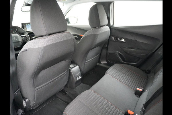 Peugeot e-2008 EV Active Pack 50kWh Soh 91% Navi Ecc Apple Carplay Android Auto Cruise Control Keyless DAB+ Bluetooth Led Connected services Verkeersbord detectie 1e Eigenaar Origineel Nederlandse Auto