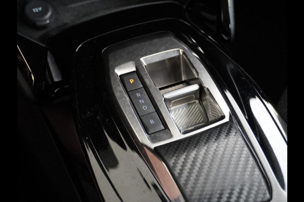 Peugeot e-2008 EV Active Pack 50kWh Soh 91% Navi Ecc Apple Carplay Android Auto Cruise Control Keyless DAB+ Bluetooth Led Connected services Verkeersbord detectie 1e Eigenaar Origineel Nederlandse Auto