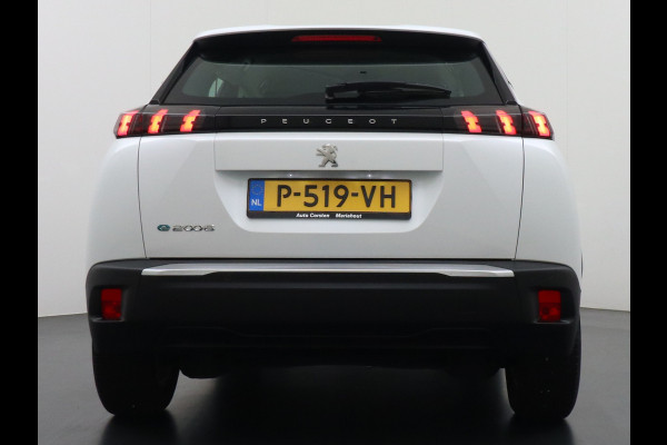 Peugeot e-2008 EV Active Pack 50kWh Soh 91% Navi Ecc Apple Carplay Android Auto Cruise Control Keyless DAB+ Bluetooth Led Connected services Verkeersbord detectie 1e Eigenaar Origineel Nederlandse Auto
