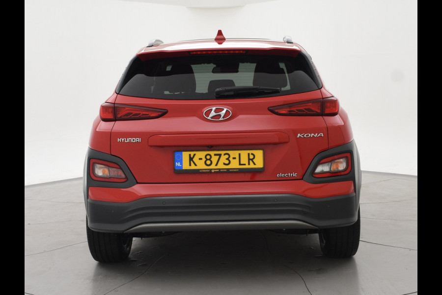 Hyundai Kona EV 64 kWh PREMIUM SKY 100% SOH + SCHUIFDAK | LEDER | STOELVENTILATIE | HEAD-UP | ADAPTIVE CRUISE | STUURVERW.