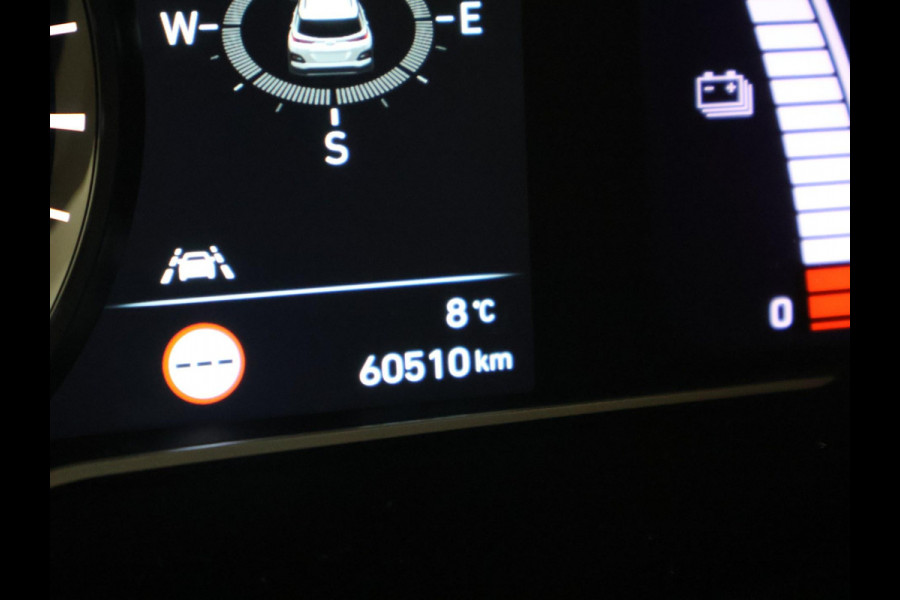 Hyundai Kona EV 64 kWh PREMIUM SKY 100% SOH + SCHUIFDAK | LEDER | STOELVENTILATIE | HEAD-UP | ADAPTIVE CRUISE | STUURVERW.