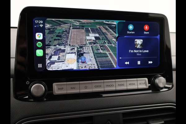 Hyundai Kona EV 64 kWh PREMIUM SKY 100% SOH + SCHUIFDAK | LEDER | STOELVENTILATIE | HEAD-UP | ADAPTIVE CRUISE | STUURVERW.
