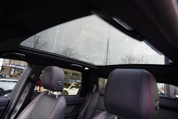 Land Rover Discovery Sport P300 E R-Dynamic HSE Panoramadak Meridian Head Up