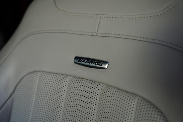 Mercedes-Benz G-Klasse 63 AMG Designo Leder Exclusive Burmester